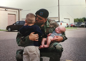 Sgt. 1st Class Joseph Ros, 386th Engineer Battalion, Texas Army National Guard, with his children. Ros, while saving his son from drowning, lost his life on Memorial Day, May 25, 2015. (Photo Courtesy of the Ros family)