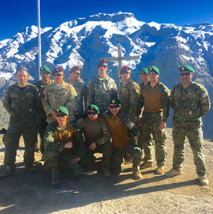 Texas Guardsmen attend the Chilean Mountain School course August 15-26, 2016 in Portillo, Chile with Chilean army soldiers. The 10-day course consisted of basic competencies on movement, maneuvering, and life-saving techniques in spring and winter mountain terrain. Through these military exchanges, soldiers are given the opportunity to experience new types of operations. (Courtesy Photo)