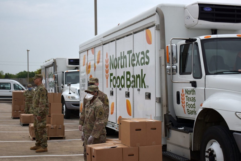 Texas Army National Guard Soldiers Support North Texas Food Bank - 