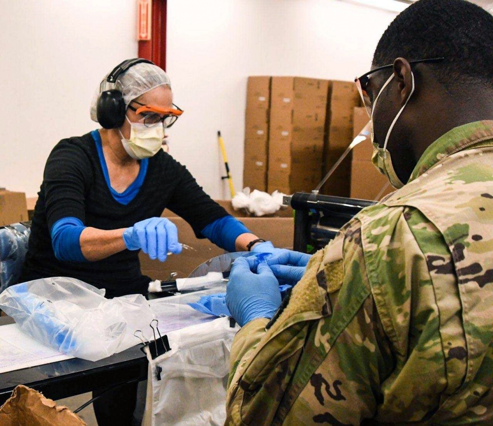 Texas Military Department Assists in N95 Mask Production - 