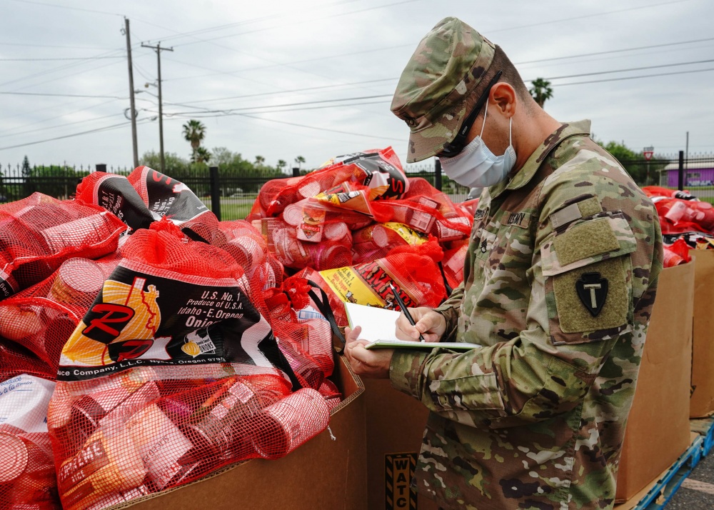 Texas National Guard Assists in Food Distribution - 
